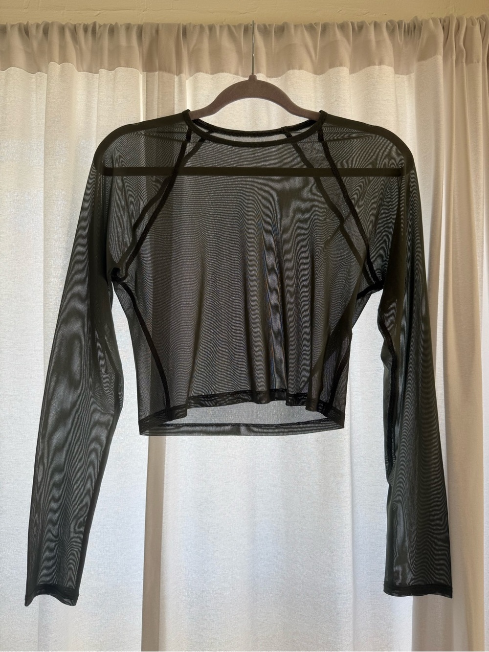 Beyond Yoga Green Mesh Long-Sleeve Crop Top